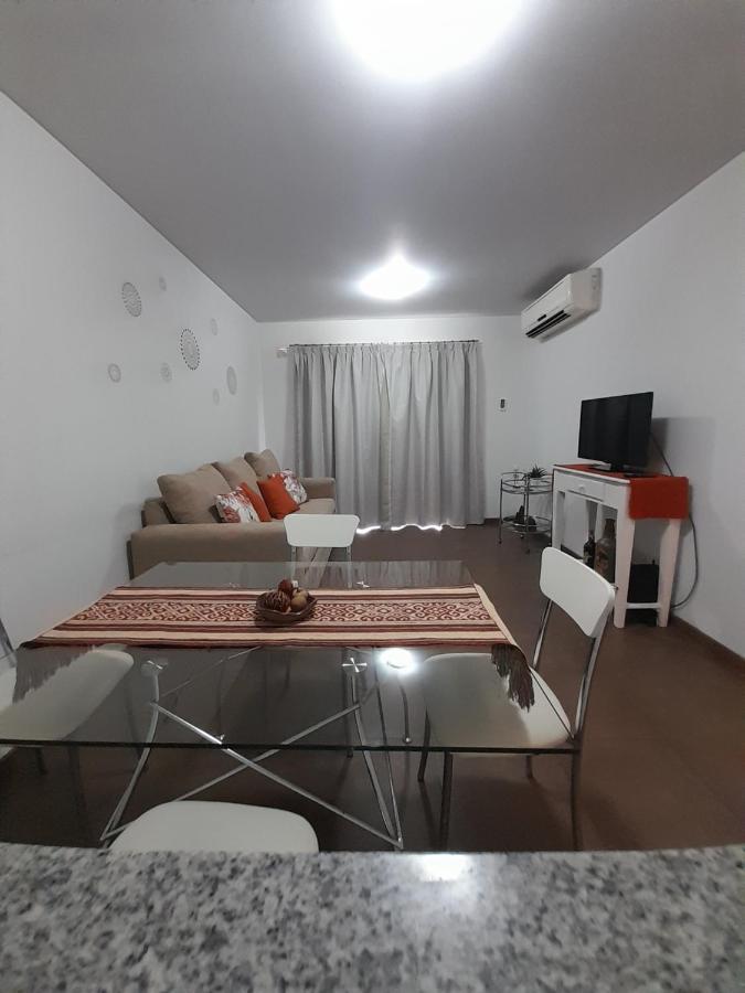 Departamento Centrico Plaza Alvarado Con Cochera 萨尔塔 外观 照片