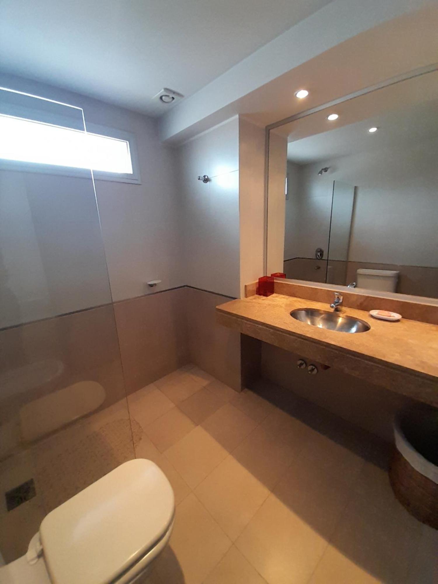 Departamento Centrico Plaza Alvarado Con Cochera 萨尔塔 外观 照片