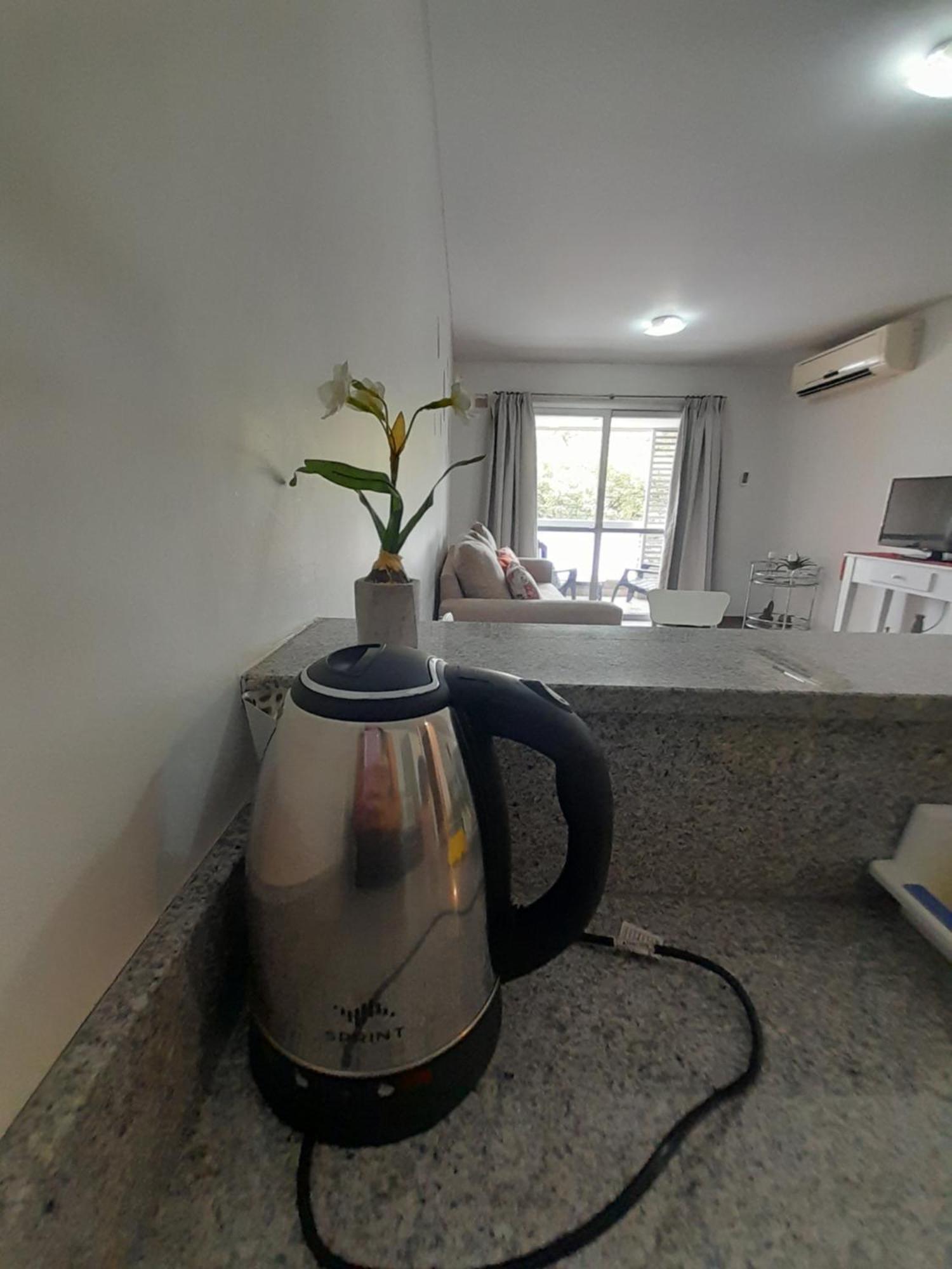 Departamento Centrico Plaza Alvarado Con Cochera 萨尔塔 外观 照片